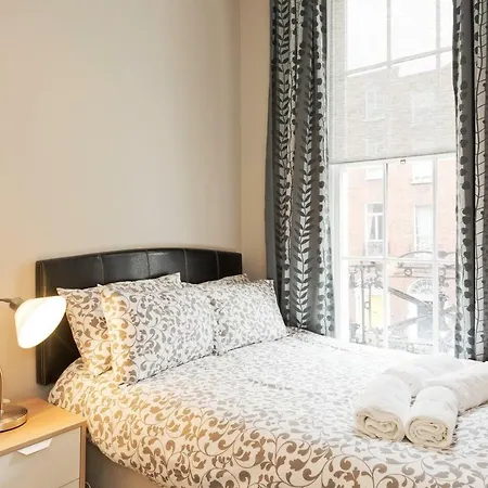 Bright Georgian Of O'connell Street *