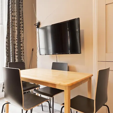 Apartment Bright Georgian Of O'connell Street Dublin